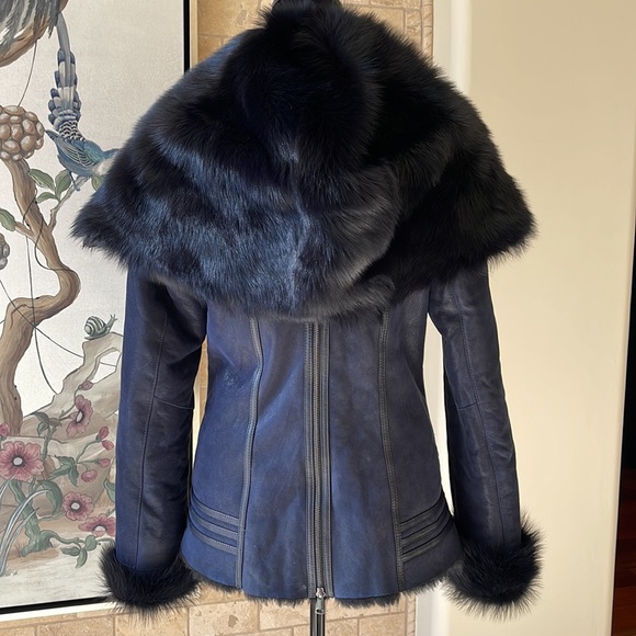DENIMAXX COUTURE Women’s Size Medium Lambskin and Fur Fitted Navy Blue Jacket - Picture 5 of 9